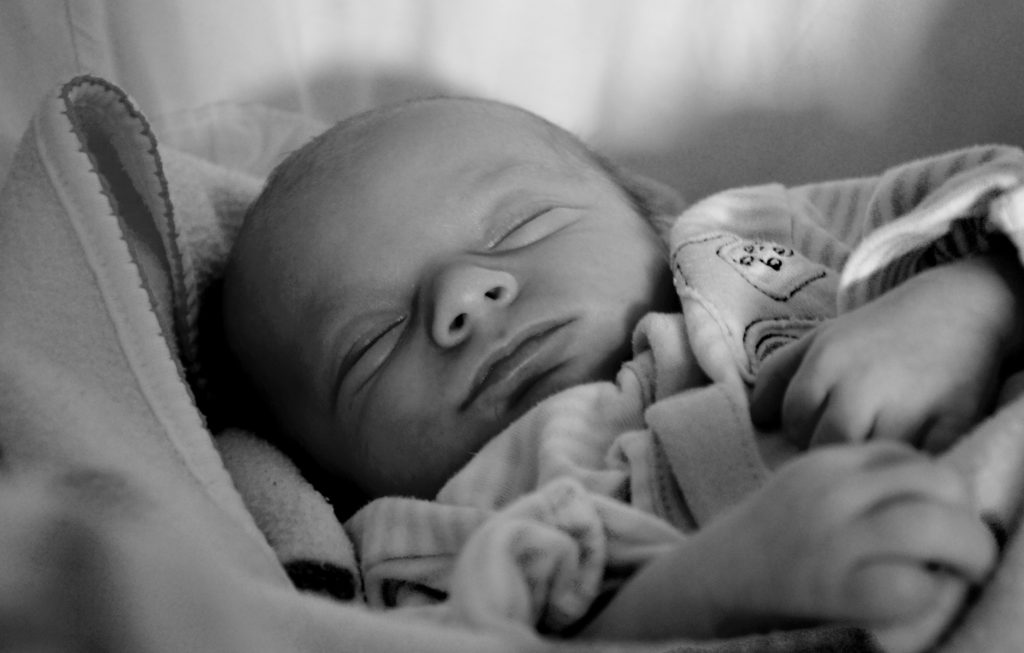 adorable-baby-black-and-white-8306